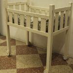 775 3006 DOLL'S BED